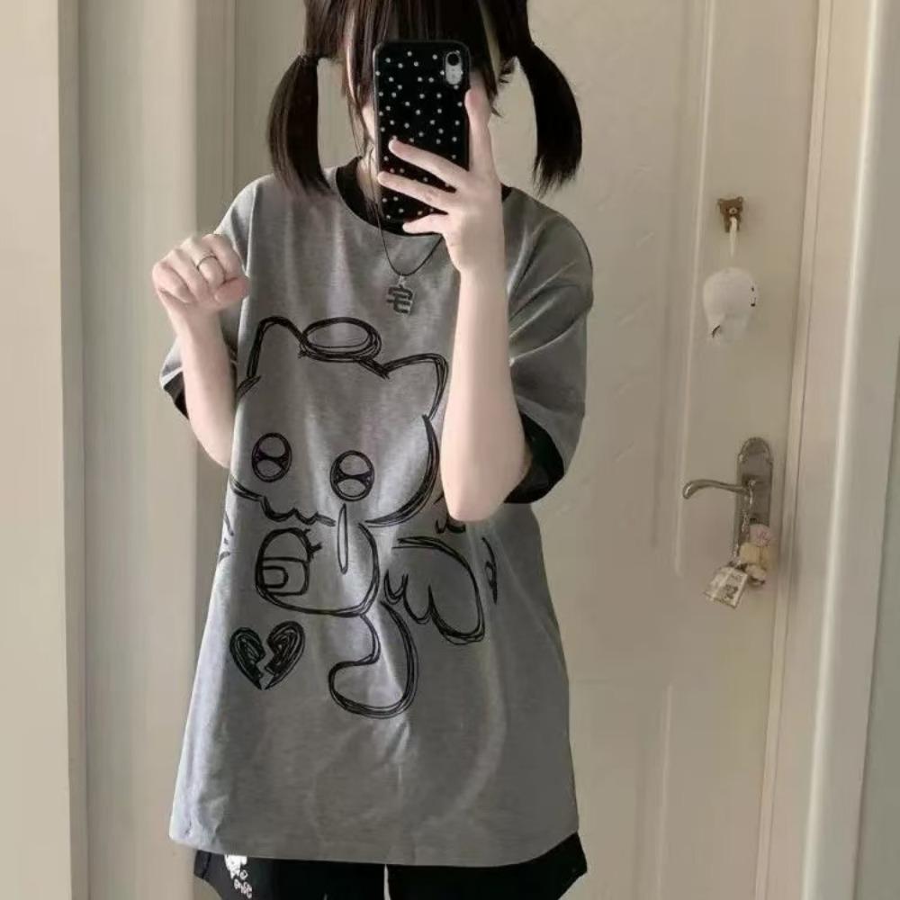 Cute Style Women's White Short-Sleeve T-Shirt, Loose Summer Top with Cartoon Prints for Sweet Look