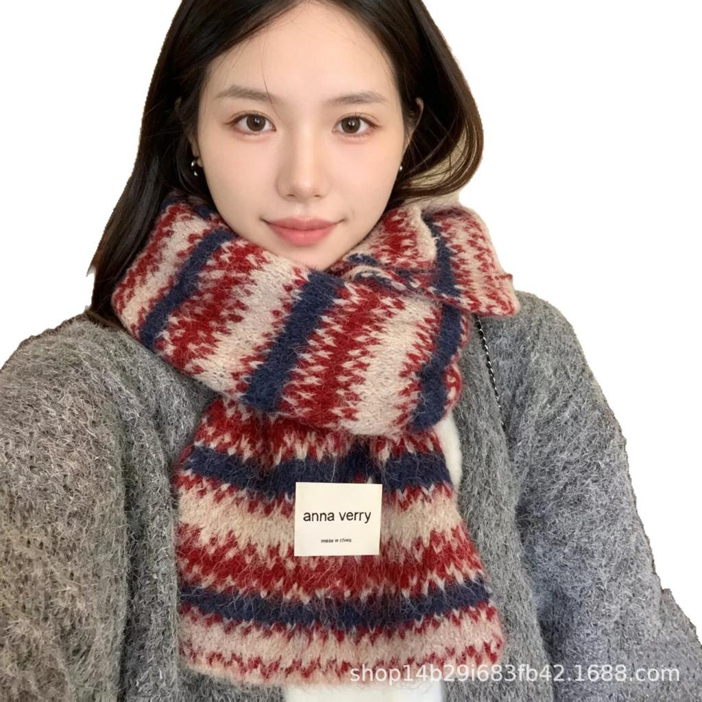Knitted scarf with Korean autumn and winter atmosphere, women's velvet soft waxy stripes, cold-proof and warm, couple scarf men