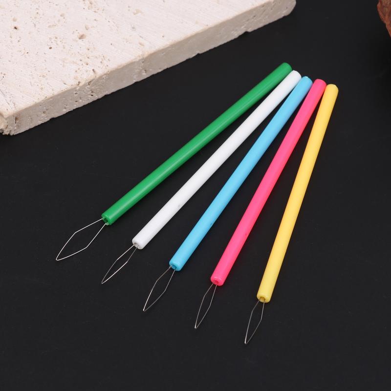 100Pcs Essential Plastic Threading Tool Set For Sewing - A Convenient Sewing Tool Suitable For Beadwork And Handicrafts