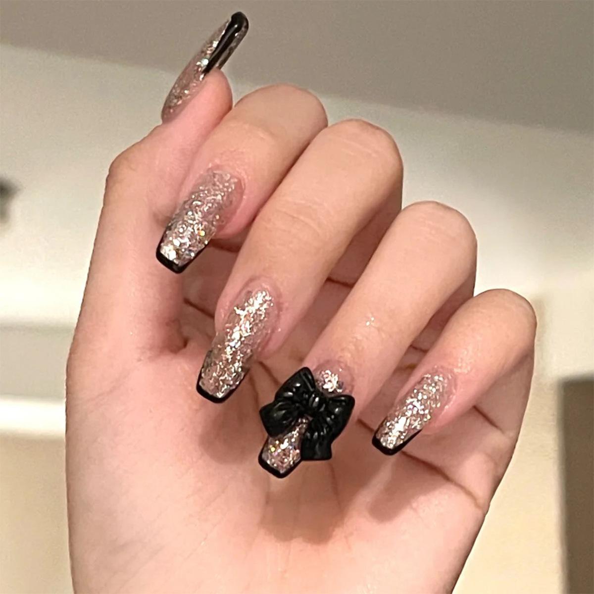 

Black edge French manicure sticker gold powder bow fake nail sticker removable wearable manicure nail sticker factory direct sales