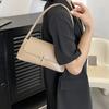 Trend Niche Portable Shoulder Bag Popular Small Square Bag New Bag Women's 2025 Spring Fashion Retro Armpit Bag