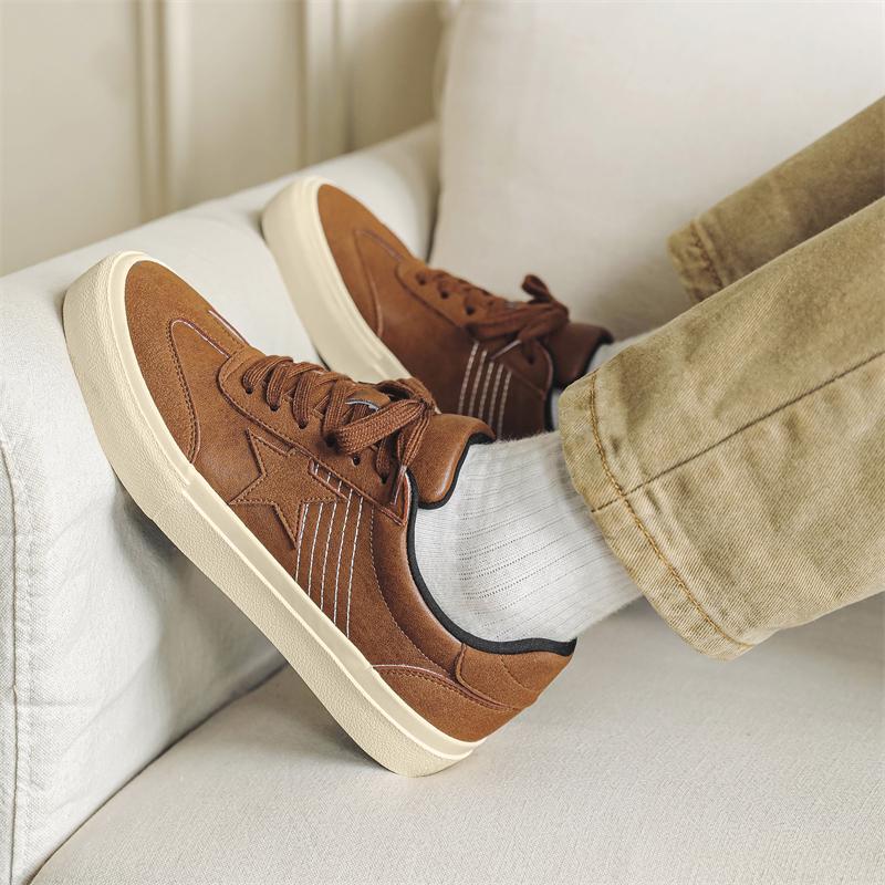 Fashion Vulcanized Men Skate Shoes Non-slip Footwear Leather for Walking Breathable Street Skate Shoe Lace-up Shoes Zapatillas Hombre