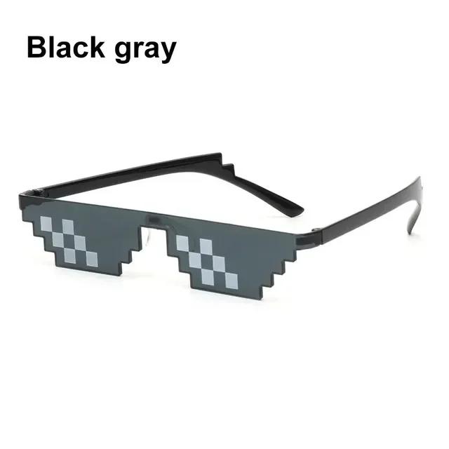 

Vintage Halloween Pixelated Mosaic Glasses Novel Funny Party Glasses Cosplay Shades for Men & Women чорний колір сірий