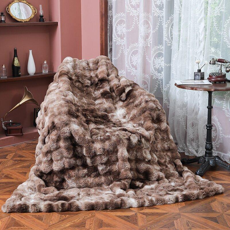 Thick and Warm Modern Blanket Autumn and Winter Bubble Velvet Rabbit Fur Blanket Plush Sofa Towel Pillow Cover Soft and Comfortable Bed Sheet