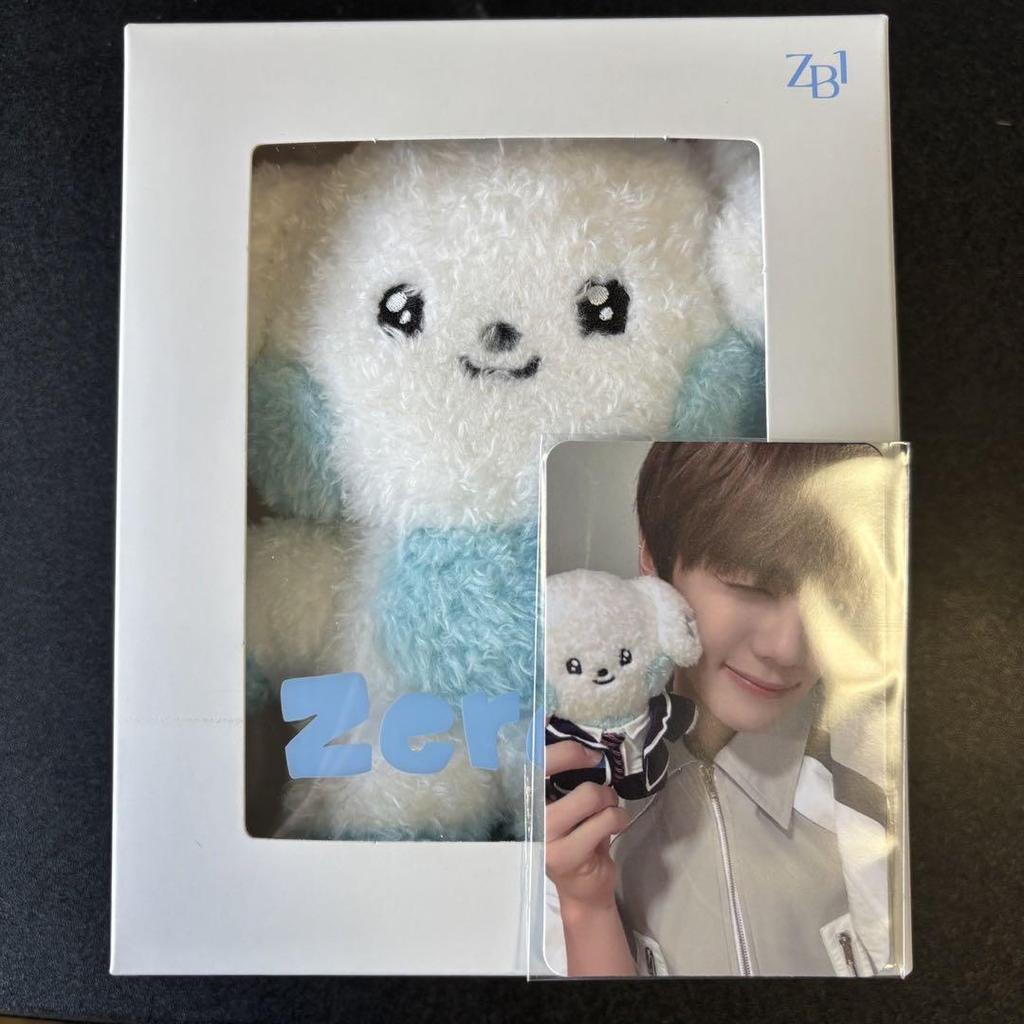 [USED] ZEROBASEONE Gyubin zeroni stuffed toy with trading card zb1