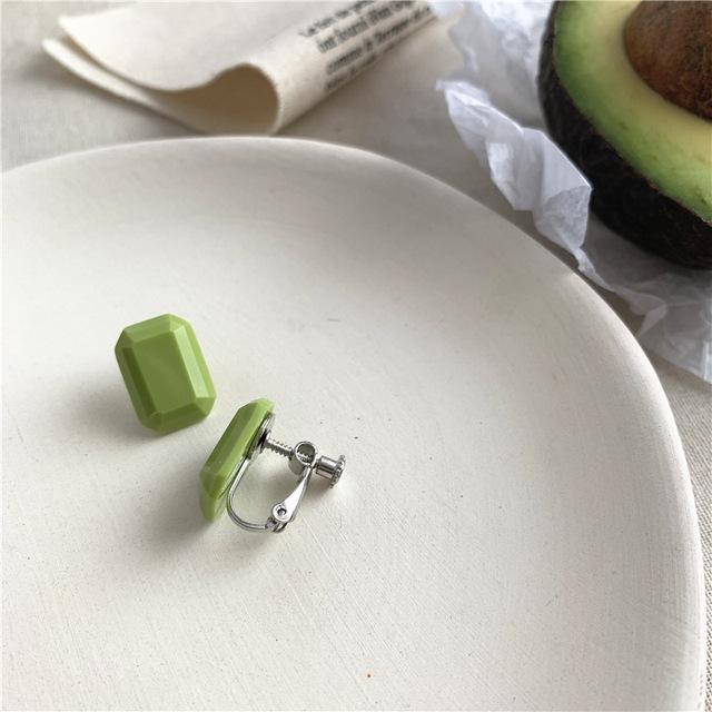 

Корейские круглые зеленые серьги из смоляного камня, ретро-серьги с зеленым акриловым цветком, геометрические квадратные серьги-клипсы без пирсинга