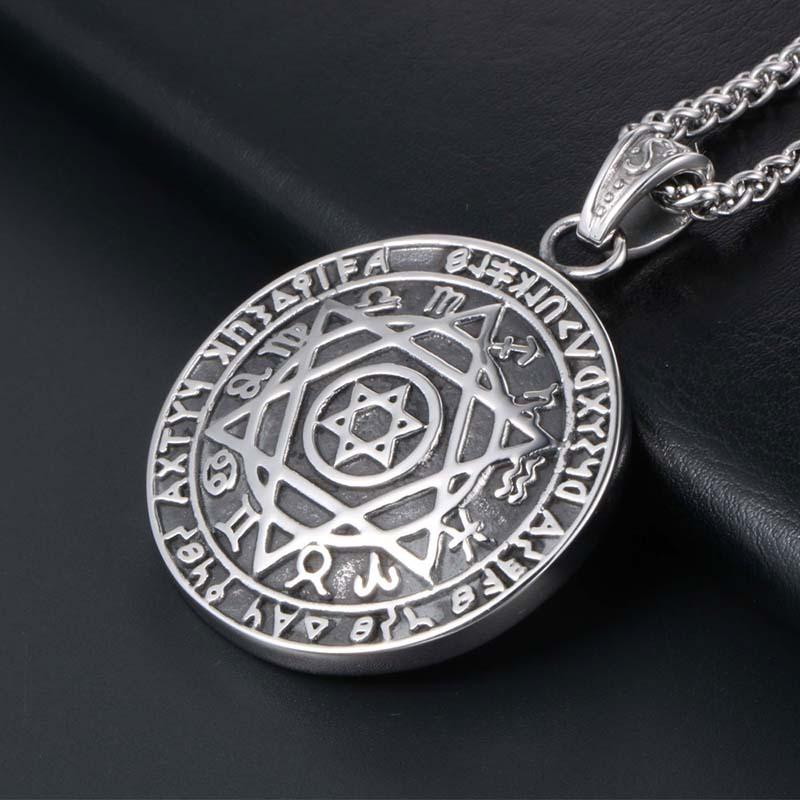 2026 European and American Retro Fashion Double-sided Star Pendant, Round Brand Trend Men's Necklace