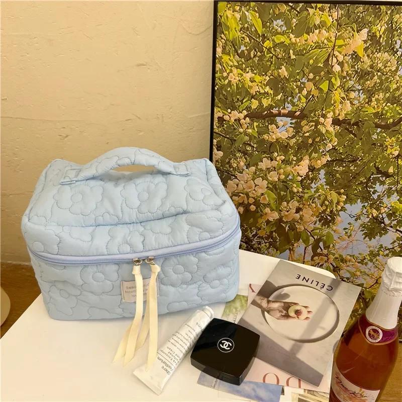 New Flower Pattern Women Makeup Bag Toiletries Cosmetic Organizer Zipper Bag Travel Wash Pouch Cosmetic Bag Female Make Up Bags