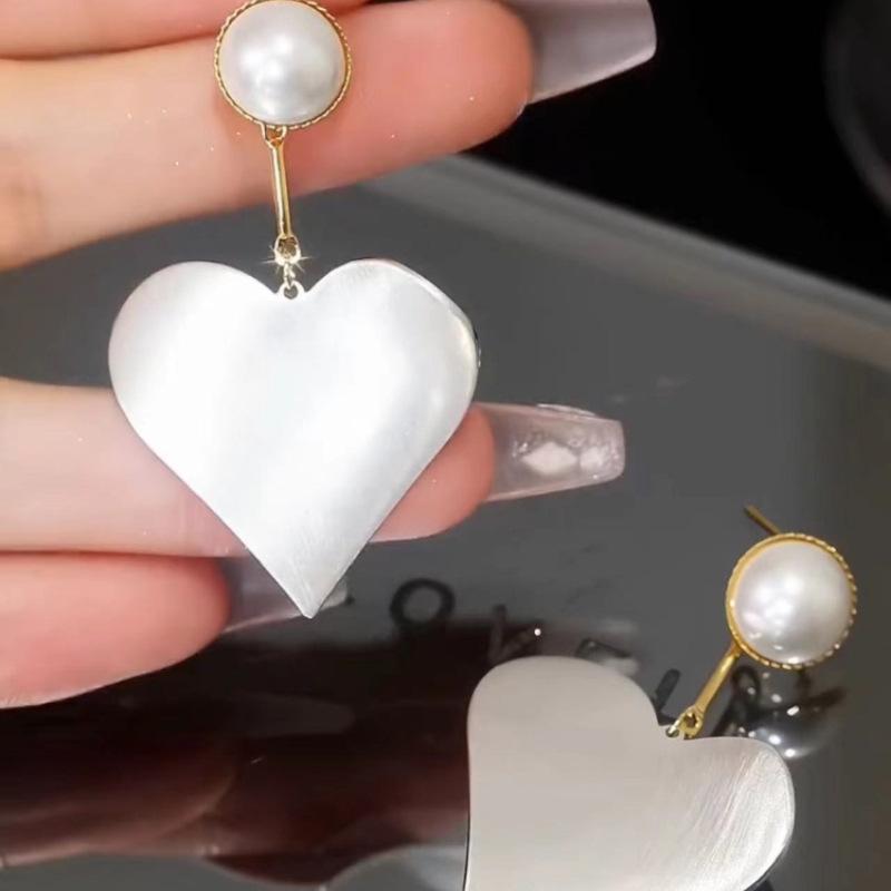 S925 Sterling Silver Exaggerated Heart Pearl Stud Earrings - High-End Unique Style Jewelry