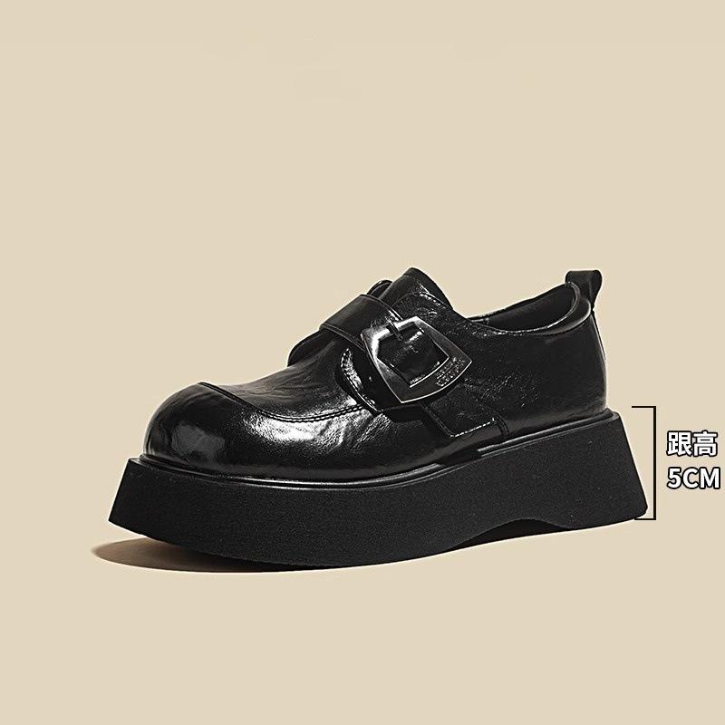 Small leather shoes women's spring new versatile bright leather single shoes platform black