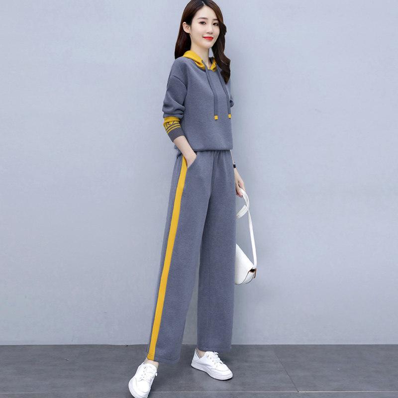 

Женский модный костюм-двойка для отдыха на весну и осень 2024 года с модными широкими брюками M 106-115 lbs