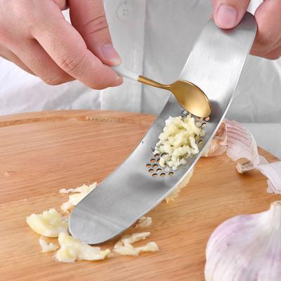 Picador de Ajo Acero Inoxidable Prensa de Ajo Picador Apto para Lavavajillas Manual Curvo Triturador de Ajo Picador