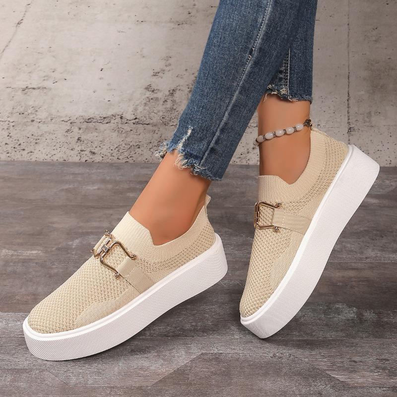 Large Size Single Shoes Women's Spring and Autumn New Thick-soled Shallow-mouth Knitted Mesh Chain Outer Wear Casual Flying Shoes
