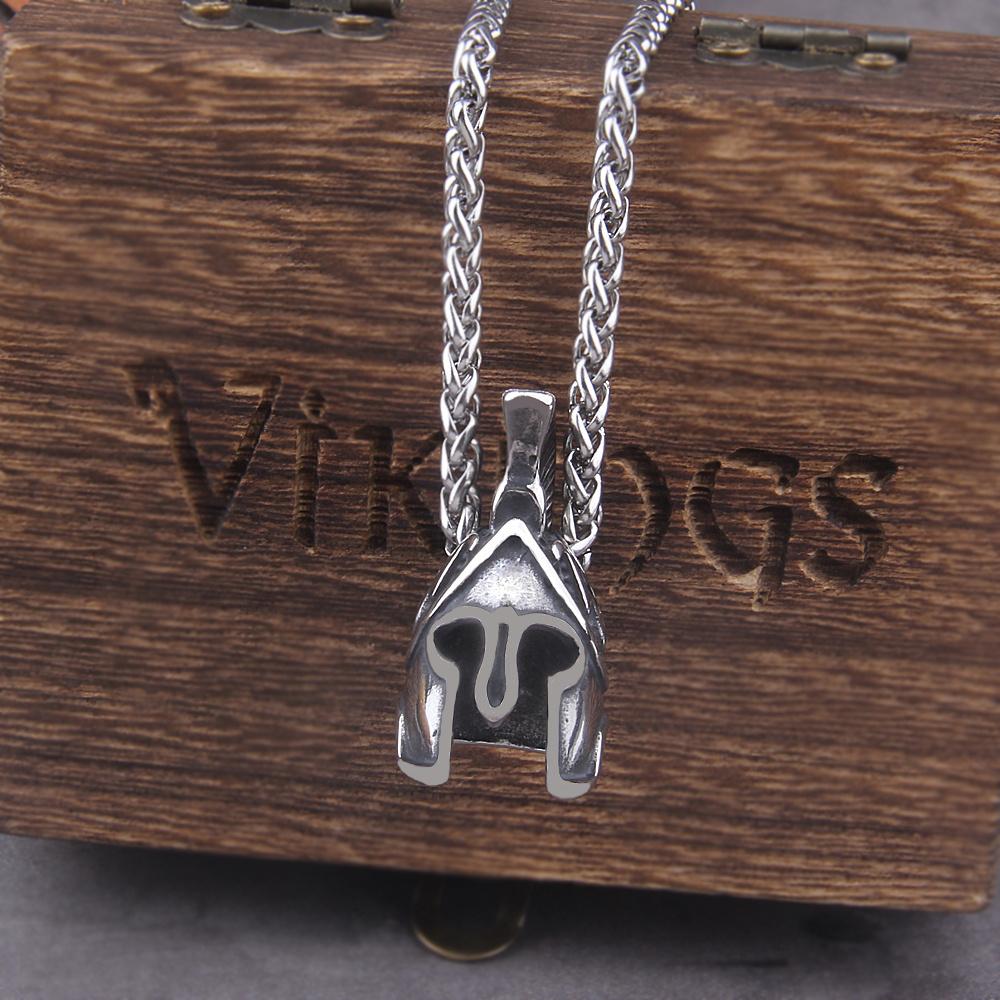 2025 Roman Helmet Necklace Retro Spartan Punk Rock Men s Chain Hip Hop Best Gift for Boyfriend