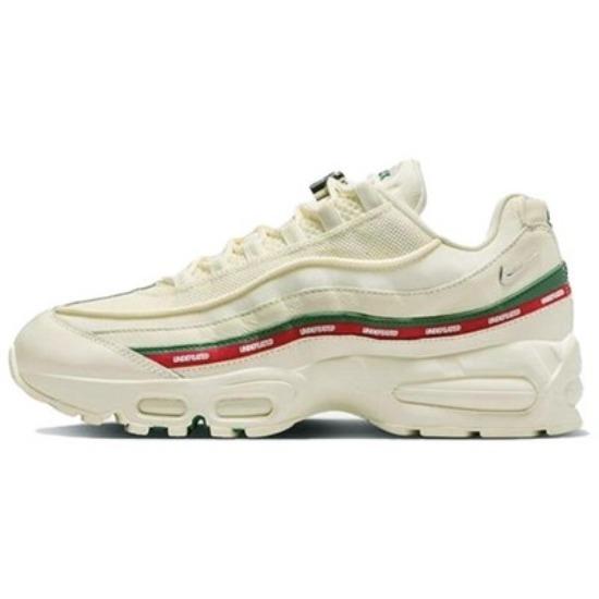 

UNDEFEATED x Nike Air Max 95 Sail IB4453-100 EU 38 темного кольору морської хвилі