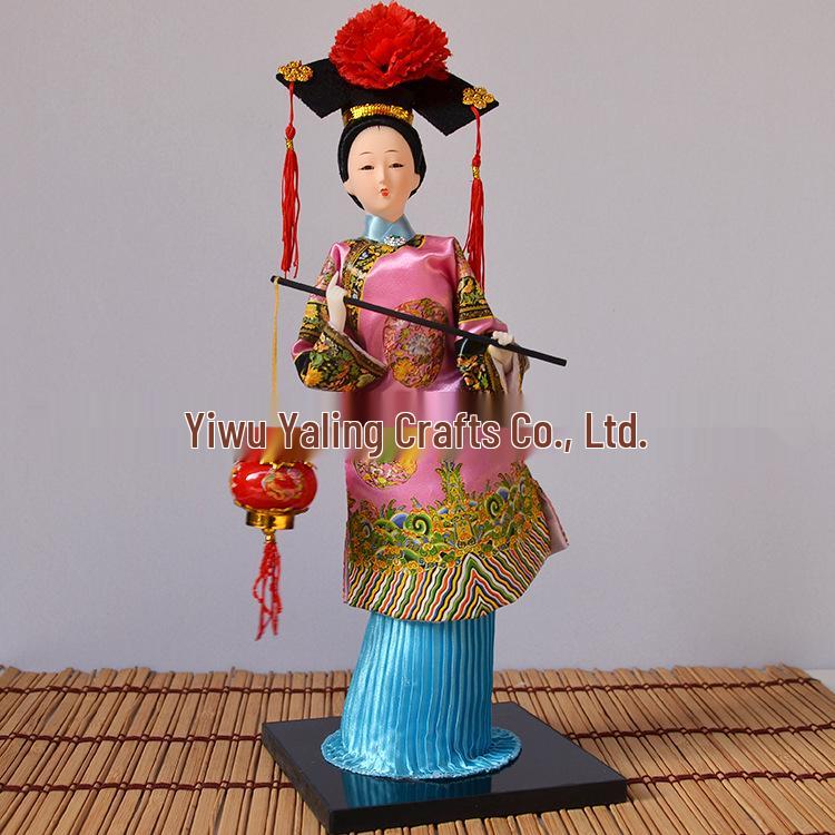 Seidenpuppenpuppe einer Prinzessin der Qing-Dynastie - Haus- & Hoteldekoration, Geschenk, Reiseandenken