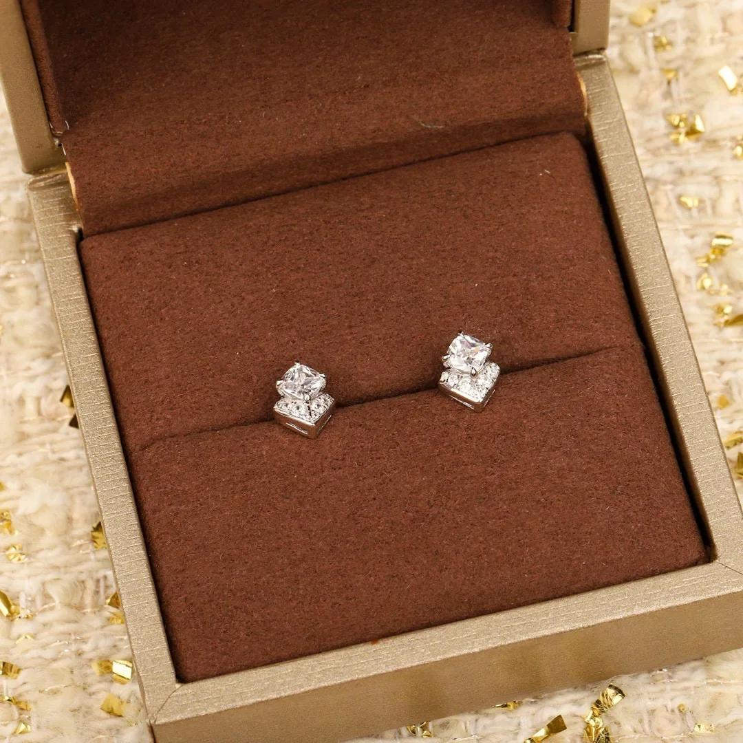 Musla Designer Vintage Earrings for Women Luxury Jewelry Fashion Diamonds Eardrop Pure 925 Sliver Lady Party Stud Earrings