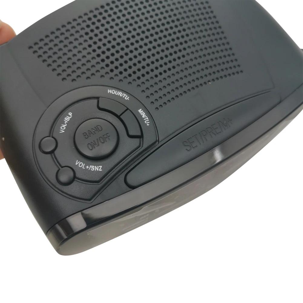 C5 Table Clock Digital Table Clock Controlled Radio Alarm with AM and FM Channels Radio LED Alarm Clock with Snooze Function LED