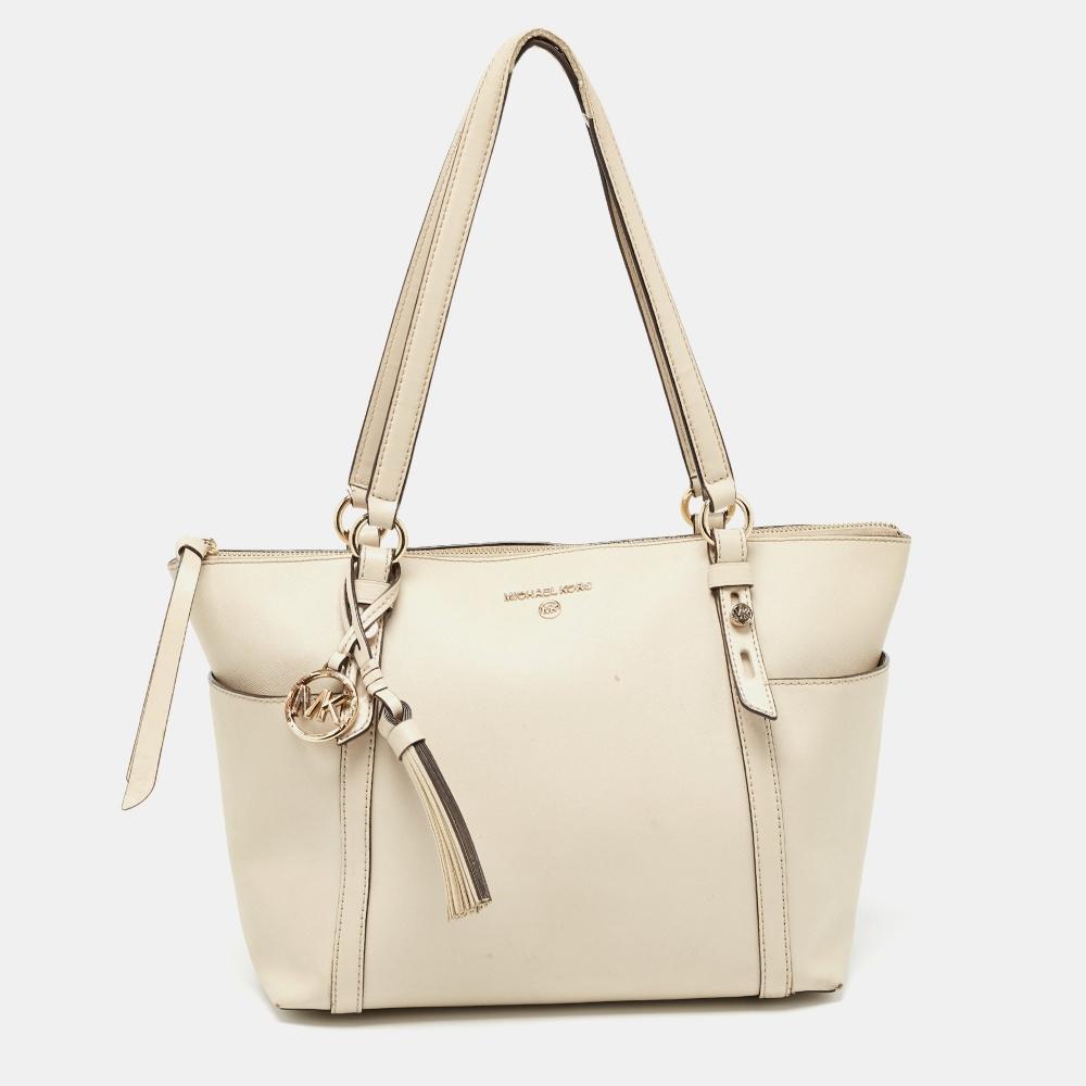 

Michael Kors Light Leather Medium Top Zip Jet Set Tote beige