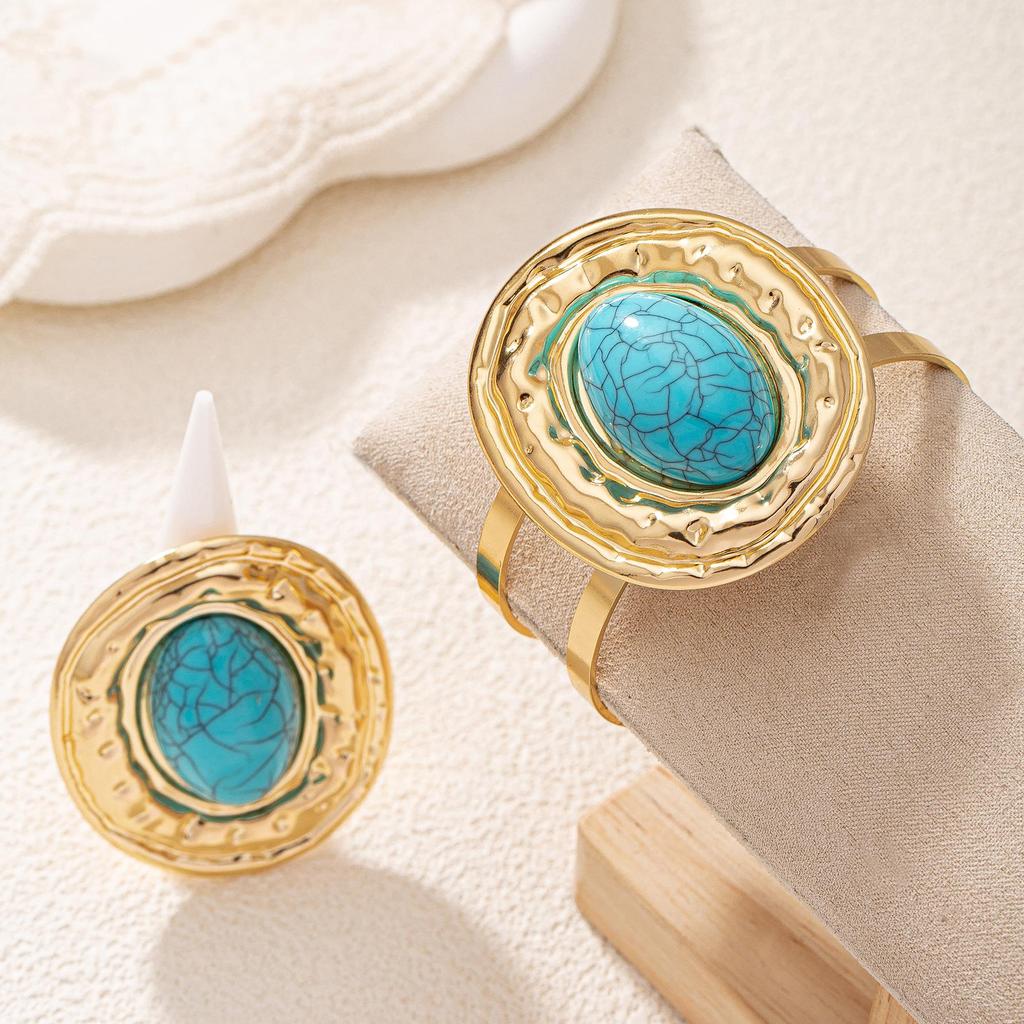 Exquisite Retro Blue Turquoise Bracelet and Ring Set - Women's Unique Gold Jewelry