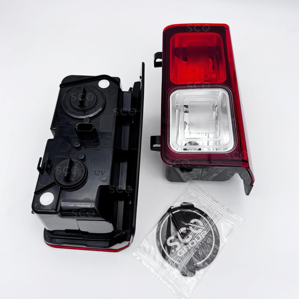 Left and Right Fog Light for Renault Trafic III for Opel Vivaro for Nissan NV300 Durable Shell for Rear Light for Fiat Talento 265548758R; 265598248R