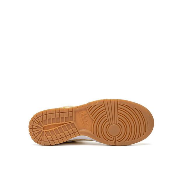 Nike DZ2777-700 Yellow Sneakers