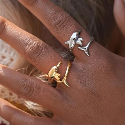 Exquisite Stainless Steel 18K Gold Plated Dolphin Design Ring Waterproof High Quality Ladies for Daily Wear Vacation Etc