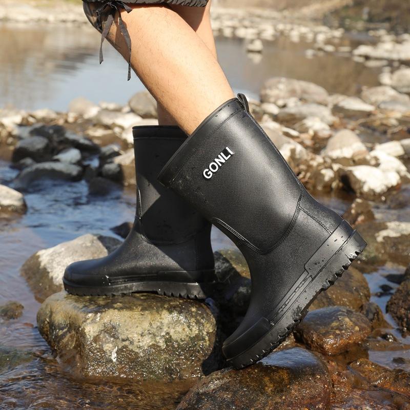 Medium Tube Rain Shoes Men's High Tube Thick-soled Non-slip Waterproof Shoes Men's Fashion Rain Boots Fishing Water Boots Thermal Rubber Shoes Fashion
