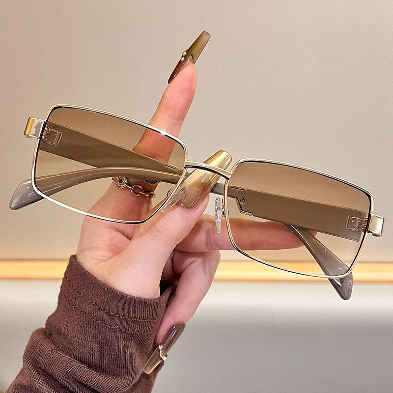 Non-polarized Vintage Small Frame High-end Simple Fashion Sunglasses Women's Men's Street Photography Fashion Sunglasses