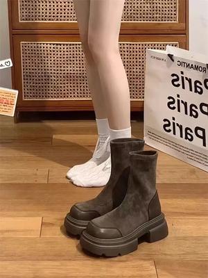 Stivaletti – Stivaletti