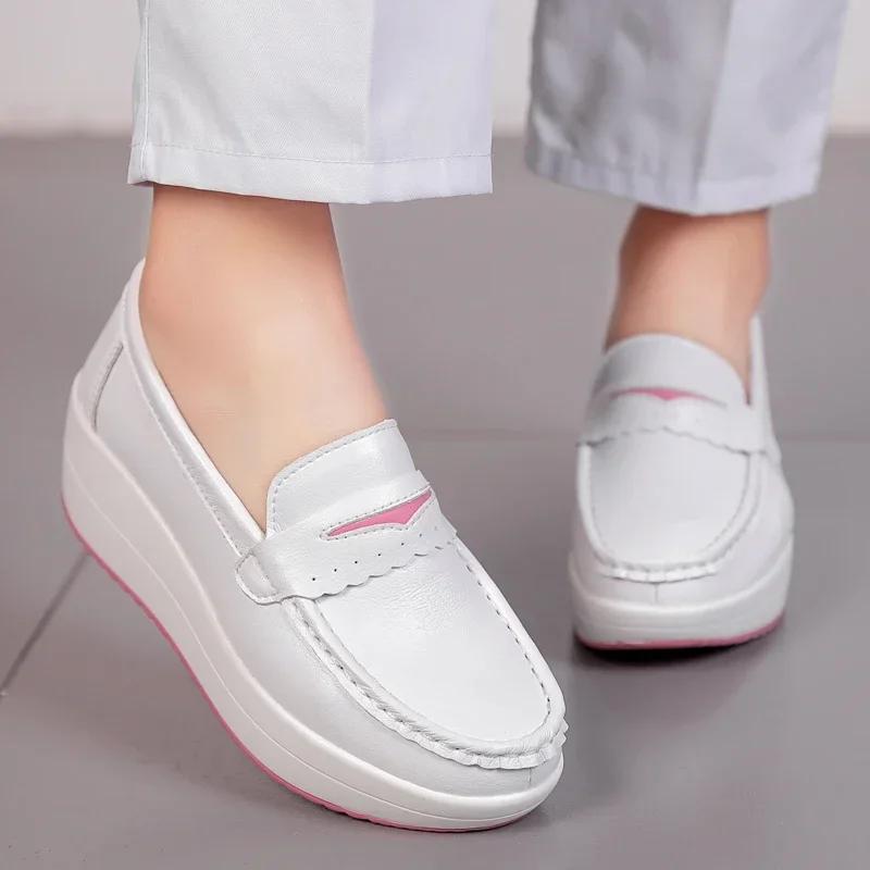 Fashion Women Platform Wedges Casual Shoes Loafers Soft Nurse Work Shoes Breathable Comfortable Non-slip White Nursing Chaussure Femme