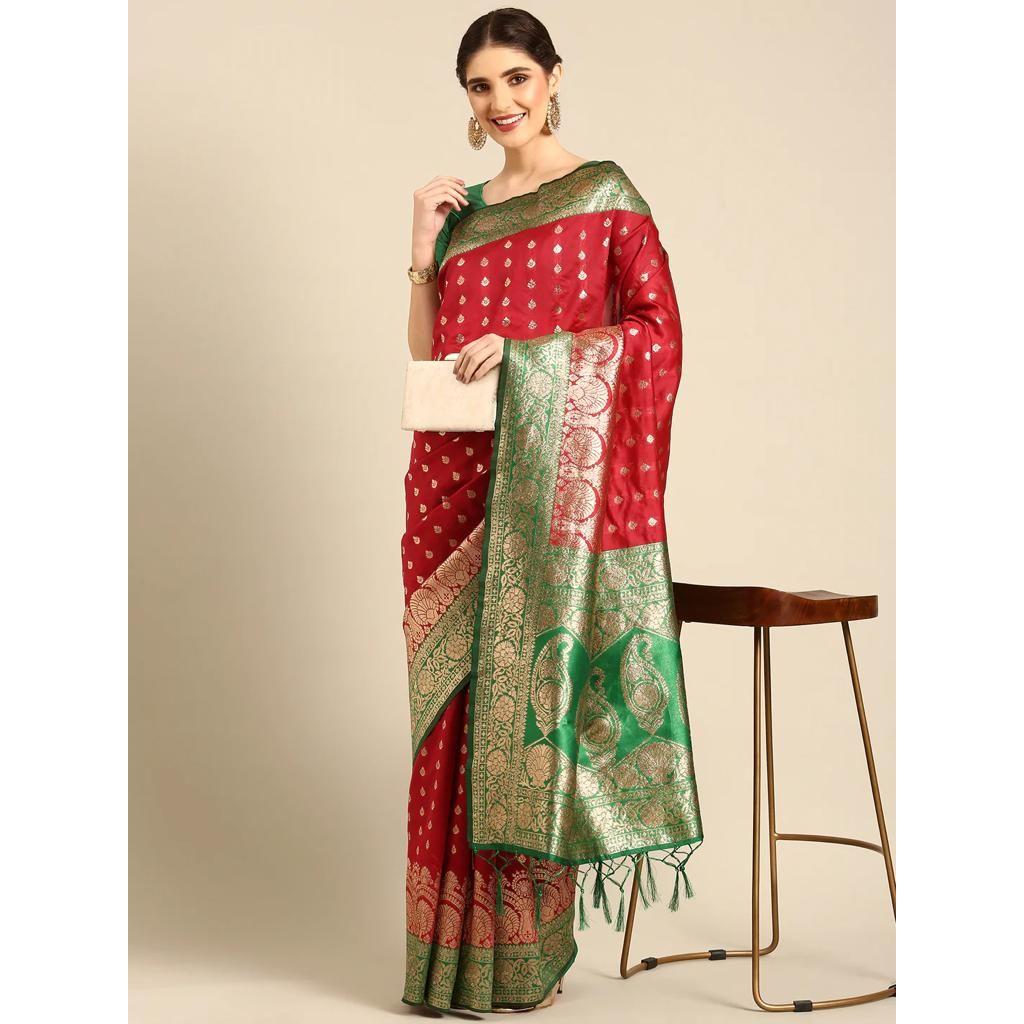 Beautiful Zari Work In Form of Traditional Motifs. This Beautiful Saree Is Elegantly Decorated with Gorgeous Solid Jacquard