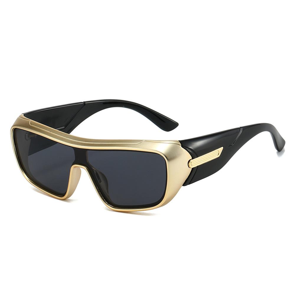New Luxury Sports Sunglasses Women Men Wrap Goggles Anti Wind Cycling Glasses Steampunk Styles Cool Fashion Shades Oculos