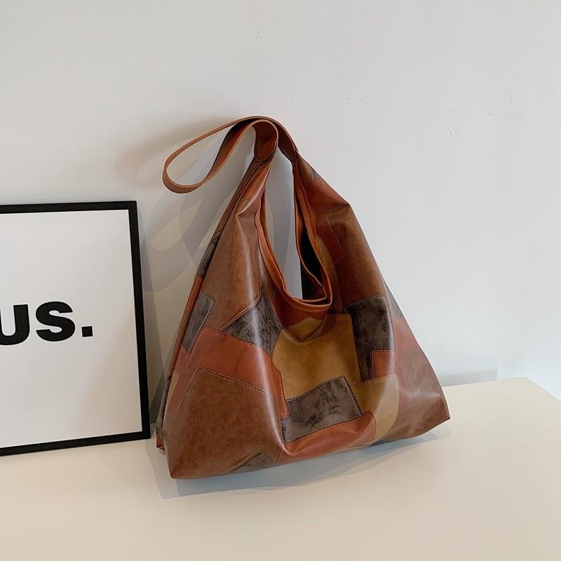 

Versatile Medium Sized Shoulder Tote Bag For Everyday Use In Stylish Colors коричневий