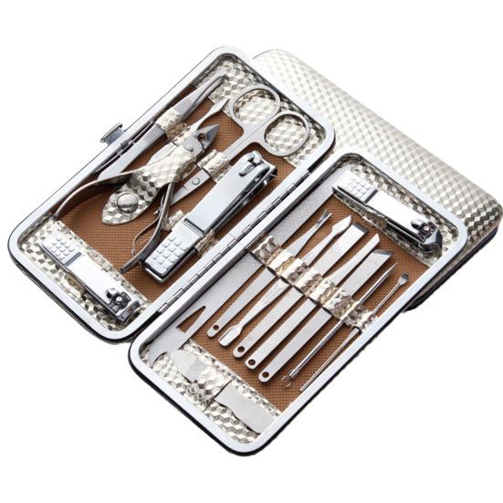 1 Set Manicure Kit Portable Easy To Store with Box Safe Comfortable Case for Personal Use