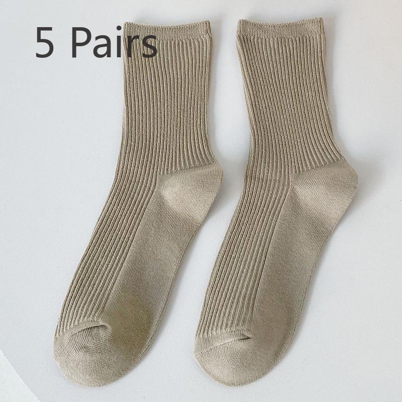 5 Pairs of Female Autumn and Winter New Fashion Retro Vertical Tube Stack Socks