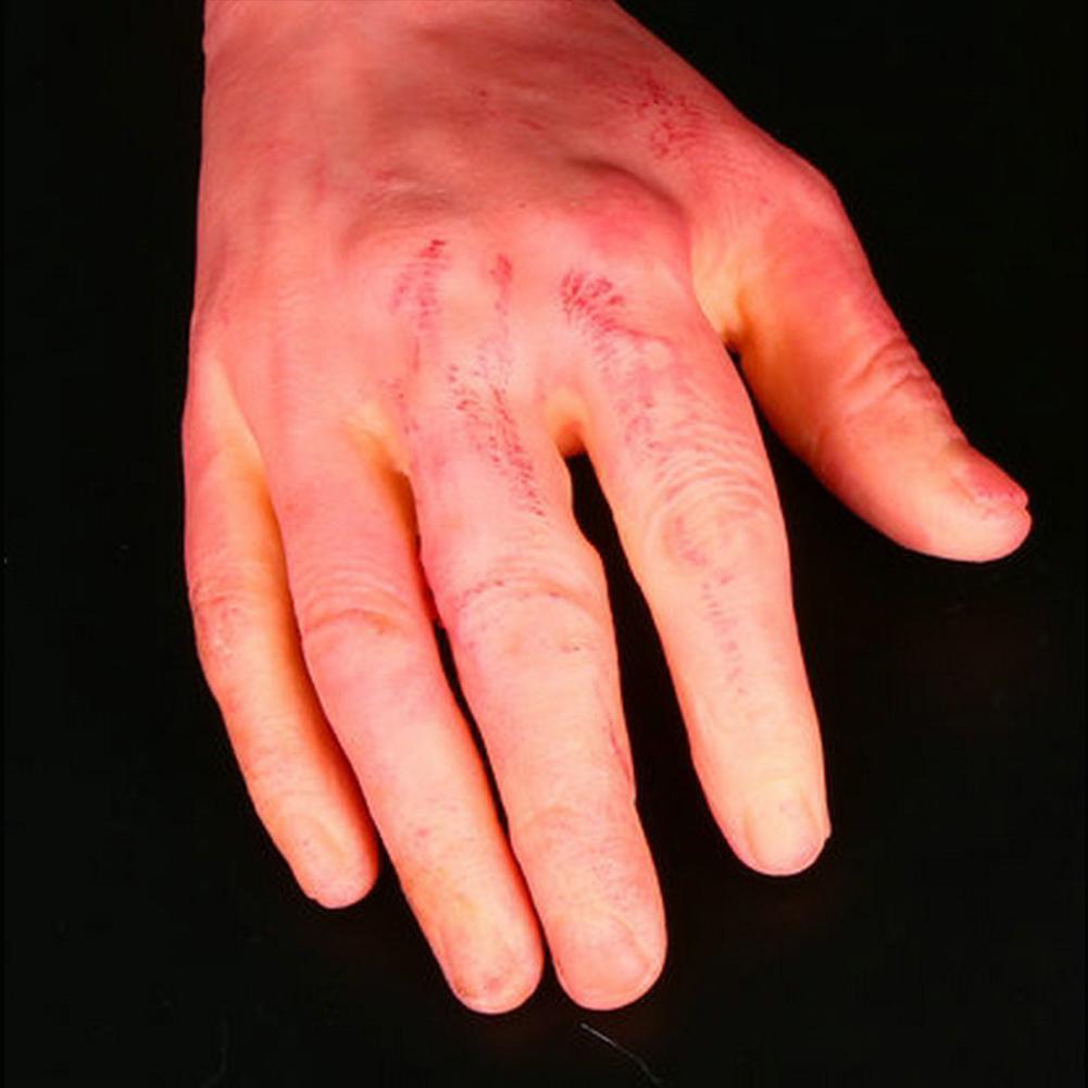 1 Pair of Horror Cuts Bloody Fake Arms Halloween Party Cosplay Decoration Props