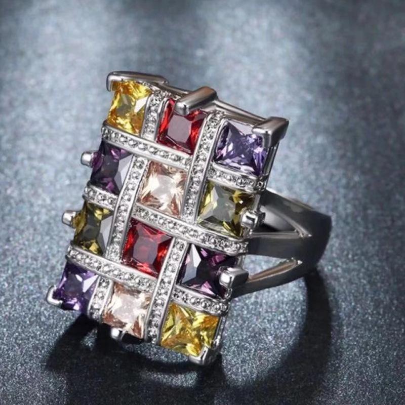 Chenrui Vibrant Square Brick Statement Ring - Trendy European and American Jewelry