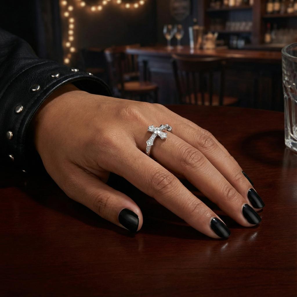 Vintage Cross Diamond Ring for Women Retro Style Simple Punk Luxury Versatile Open Finger Ring Women's Personality Gift