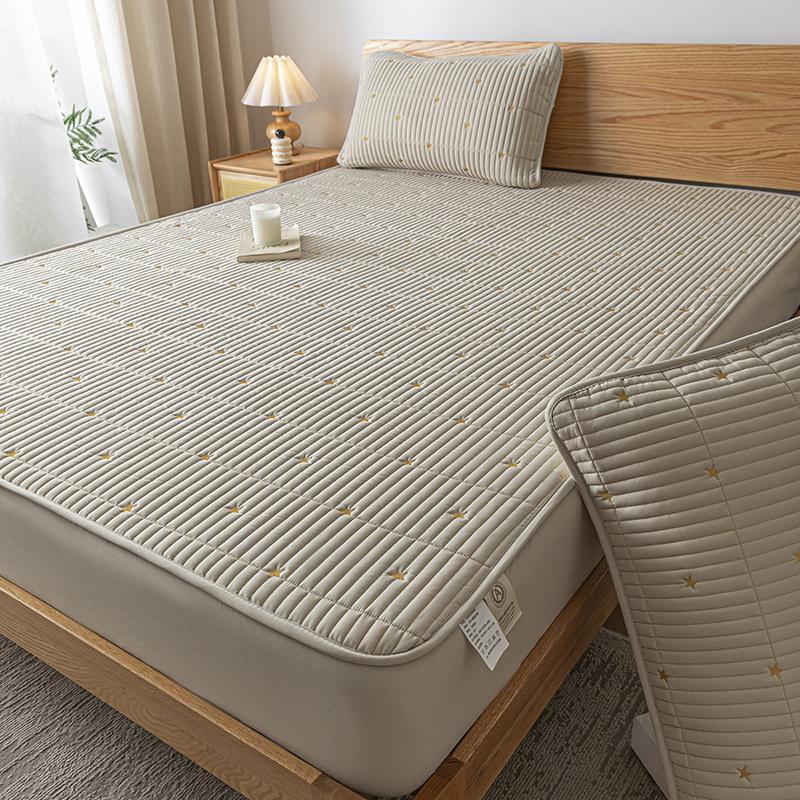 Safe Waterproof Mattress Cover Protector Breathable Comfortable Embroidered Bedding Mattress Bed Cover Fitted Sheet Washable