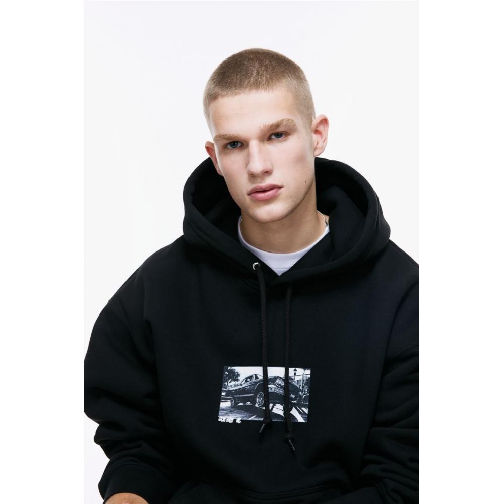 

Толстовка HM Oversized Design, черная Cars