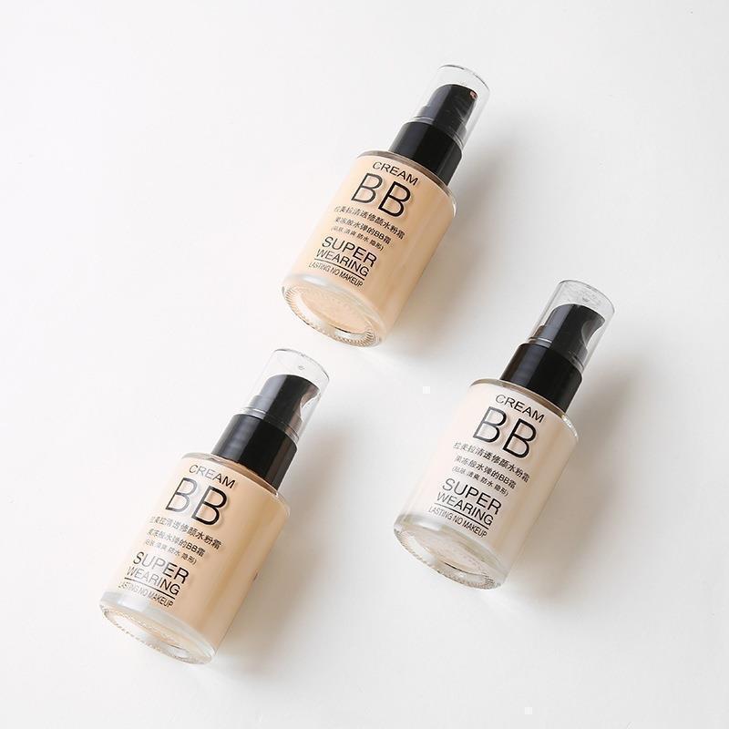 Lamela Fuktighetsgivende Foundation & Concealer BB-krem 1001 for Makeupartister & Studenter