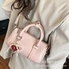 Korean Version of Fashion Portable Pillow Bag Women's 2025 Spring and Summer New Simple Versatile Shoulder Bag Niche Temperament Messenger Bag