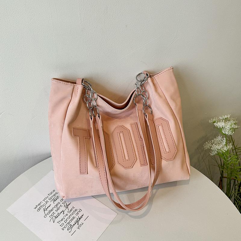 

Модная большая сумка для поездок на работу, женская, 2024, новая модная сумка-тоут в иностранном стиле с цепочкой, большая вместимость розовый