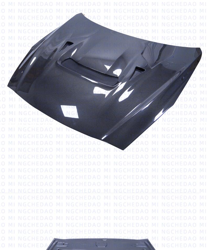 God of War GTR R35 Carbon Fiber Engine & Hood Cover (08-16) VARIS Style