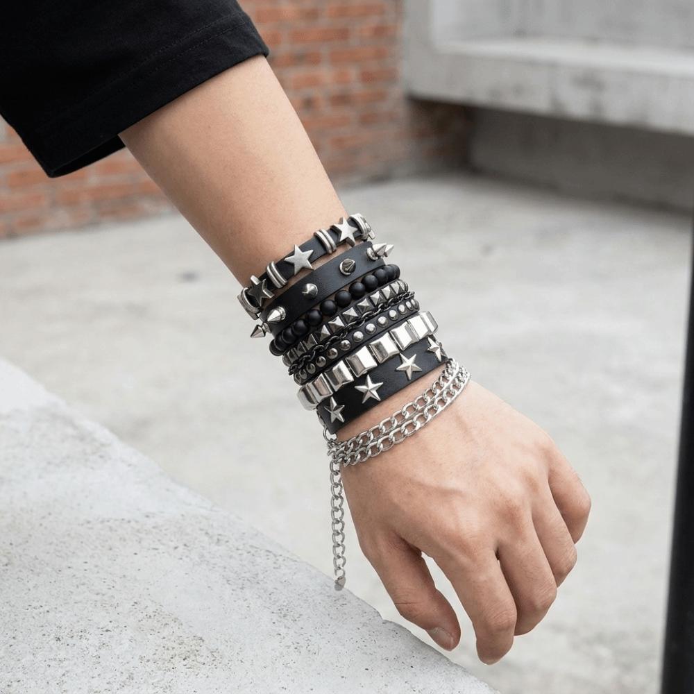 5 pcs Zinc Zinc Alloy Chain Bracelet Spike Star Stud Wristband Rock Style Punk Bracelet Set Gift