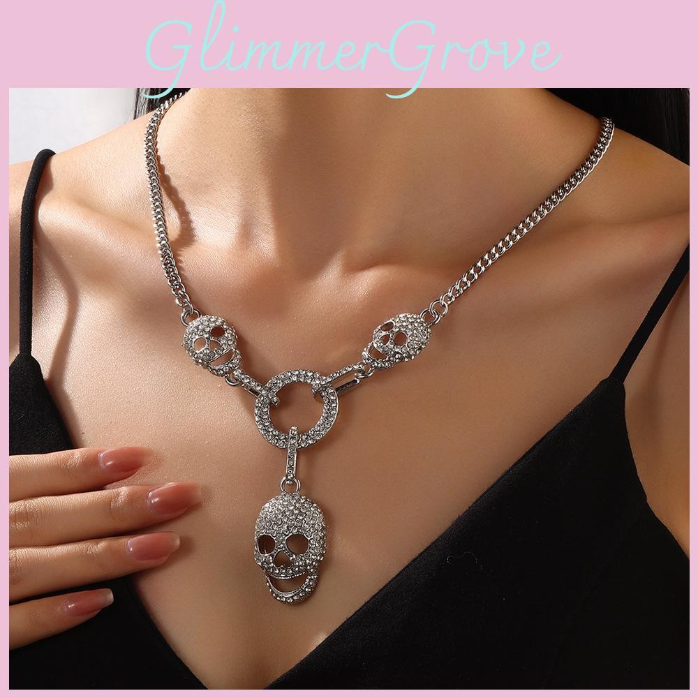 Skull Women Fashion Pendant Necklace With Alloy Material And Water Chain Wave