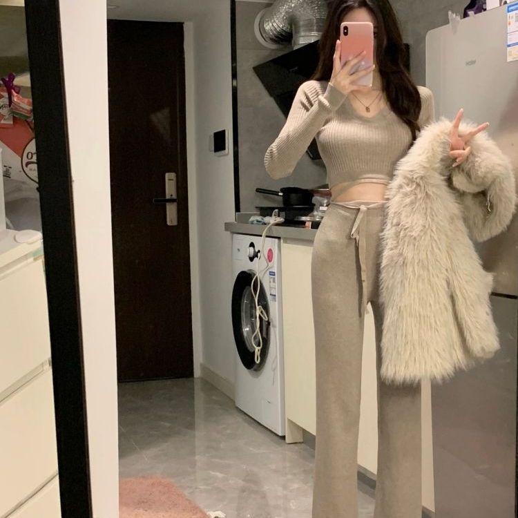 

Маленький соленый стиль: Вязаный комплект Spicy Girl – Осенне-зимняя двойка с брюками широкого кроя One Size