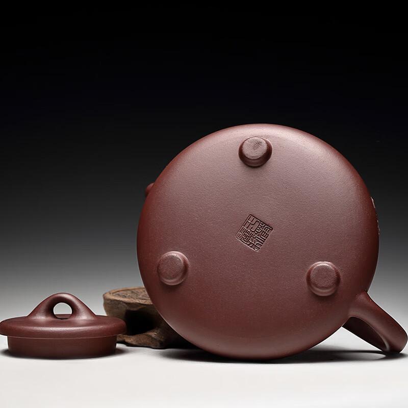 Yixing Zisha Shishipiao Teapot with Butterfly & Flower Motif