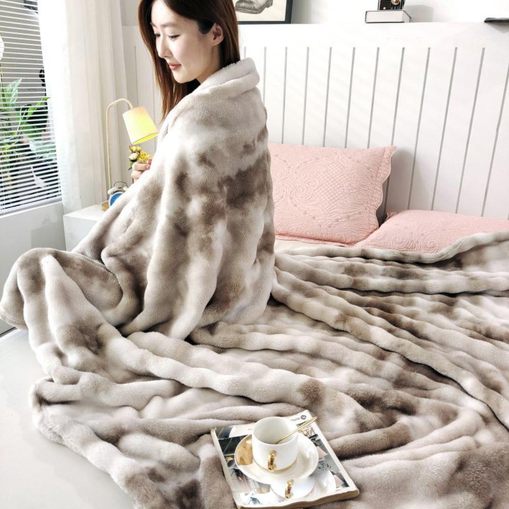 New Faux Rabbit Fur Warm Blanket Double Sided Skin-Friendly Throw Blanket Ultra Soft Solid Color Plush Striped Blankets